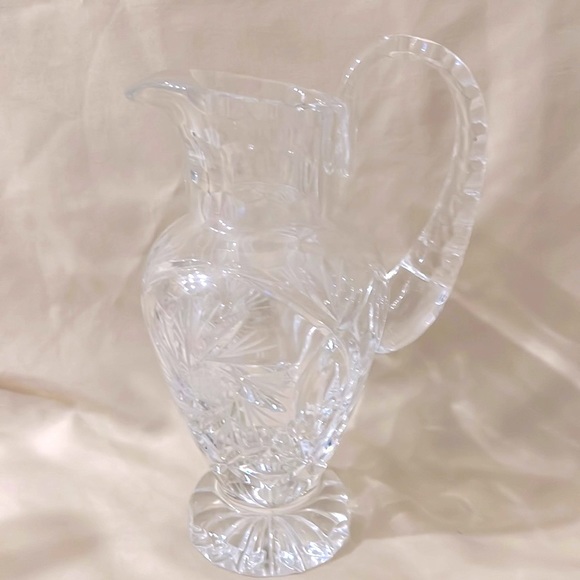 Style American Brilliant Cut Pitcher Hobs Stars and Pin Wheels 7” Tall. A1674. - Picture 8 of 8